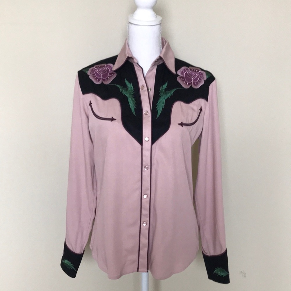 The Manuel Collection pearl snap